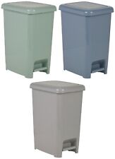 Plastic Pedal Bin with Lid
